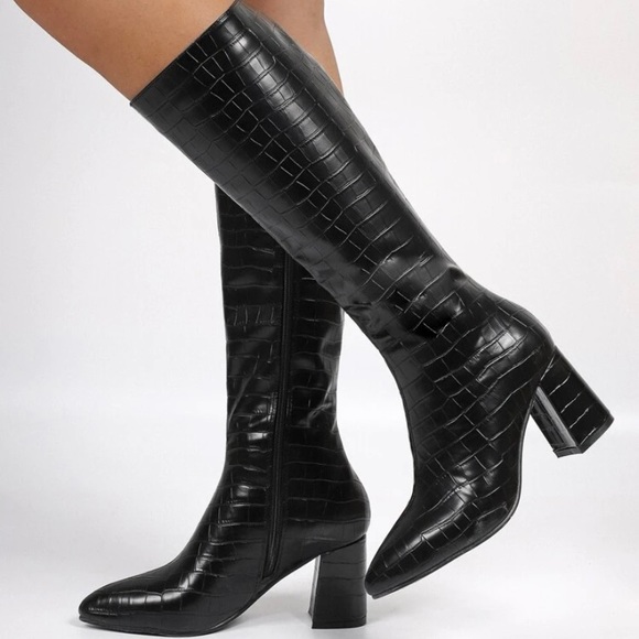 Shein Croc Boots - Picture 3 of 4
